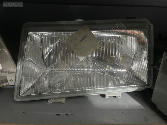 RENAULT 9 BROADWAY SAĞ SOL FAR