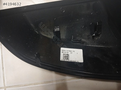 4M0857527 Q7 Ayna Kapağı