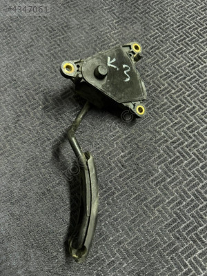RENAULT KANGOO 3 GAZ PEDALI