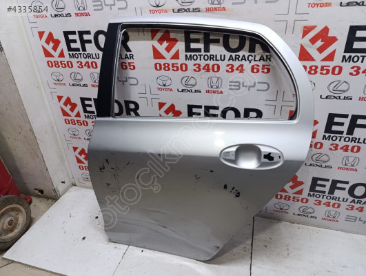 TOYOTA YARİS SOL ARKA KAPI ÇIKMA ORİJİNAL PARÇA