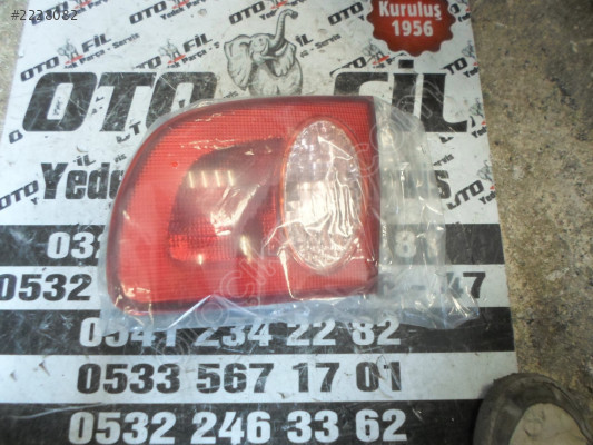 TOYOTA COROLLA 1998-2000 AE111 İÇ SAĞ STOP SIFIR