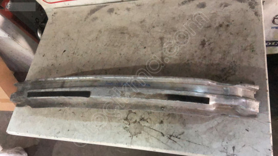2005-2008 AUDİ A4 ARKA TAMPON DEMİRİ