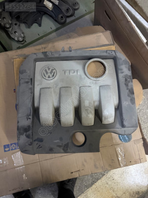 Caddy 1.9tdi motor üst kapağı 03G103925AN - 03G103925AJ