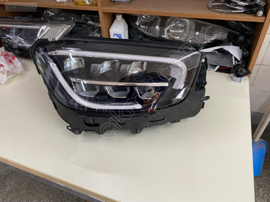 MERCEDES GLC SAĞ FAR ORJİNAL ÇIKMA