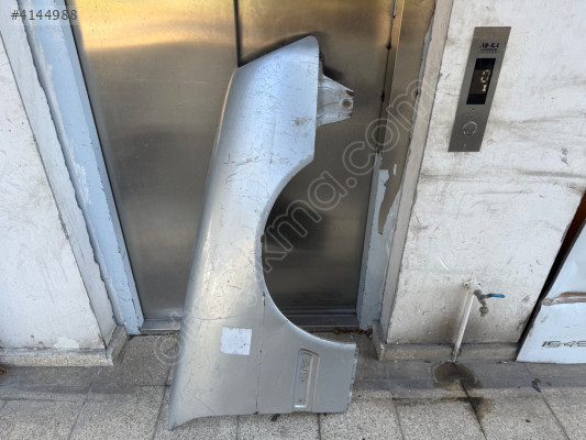 MERCEDES E SERİSİ W210 ÇIKMA ORJİNAL SAĞ ÖN ÇAMURLUK BD2