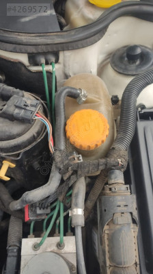 OPEL CORSA C YEDEK SU DEPOSU