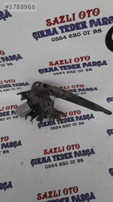 DACİA SANDERO 3 ARKA BAĞAJ SİLECEK MOTORU ORİJİNAL ÇIKMA