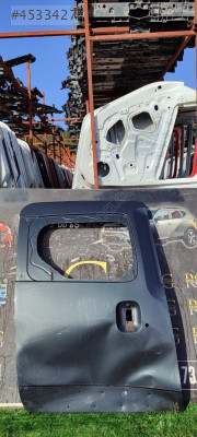 DACİA DOKKER SAĞ SÜRGÜLÜ KAPI ORİJİNAL ÇIKMA