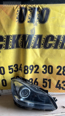 Mercedes W204 sağ far A2048203639