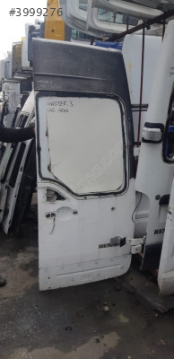 RENAULT MASTER 3 SAĞ ARKA  ÇIKMA ORJİİNAL