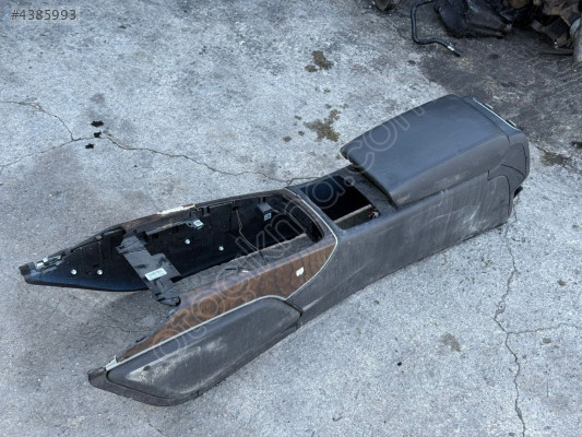 ÇIKMA AUDİ A6 KOL DAYAMA C7 ( 2011 - 2018 ) SİYAH