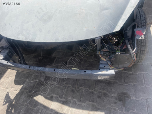 Peugeot 207 ön tampon demiri