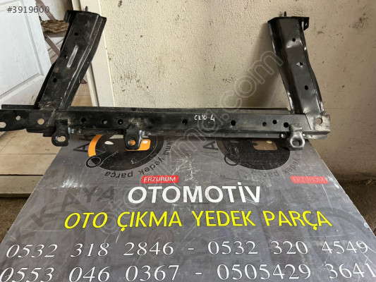 Clio 4 Motor Beşiği Ön Travers Sıfır