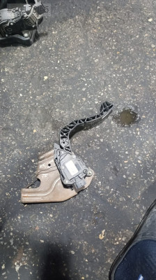 DACİA SANDERO PEDAL ORJİNAL ÇIKMA