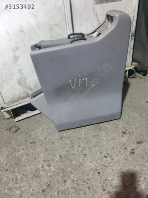 MERCEDES VİTO 2002 ÇIKMA ORİJİNAL ORTA KONSOL
