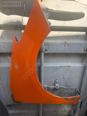 KİA CERATO SAĞ ÖN ÇAMURLUK ORJINAL CIKMA