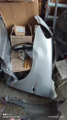 HYUNDAİ ACCENT ERA SOL ÖN ÇAMURLUK ÇIKMA ORJİNAL PARÇA