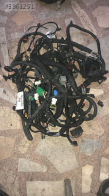 FORD FOCUS 3 ÖN TAMPON SENSÖR TESİSATI F1ET-15K867