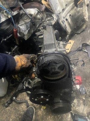 Suzuki swift  1.0 3 silindir çıkma motor