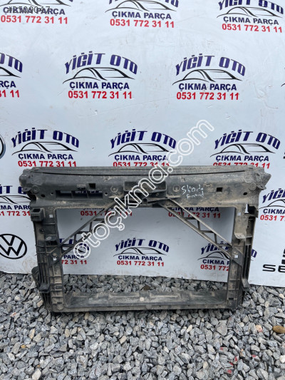 Skoda rapid çıkma ön panel
