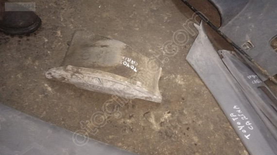 Totlyota Carina şanzıman braket