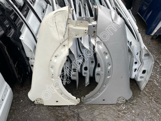 MİRİM OTODAN FORD CONNECT SAĞ SOL ÇAMURLUK