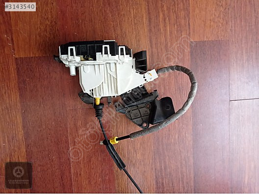 MERCEDES W204 C KASA ÇIKMA SOL ÖN KAPI KİLİDİ