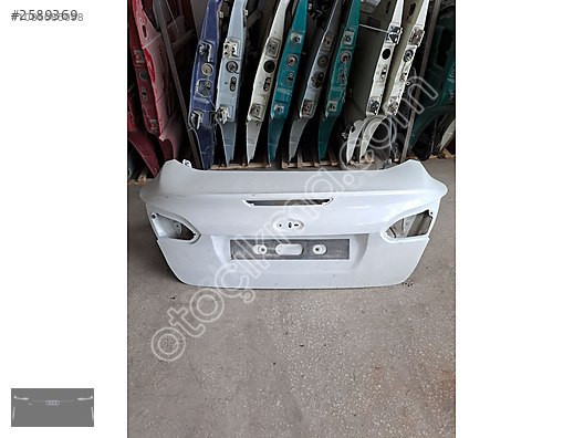 FORD FOCUS BAGAJ KAPAĞI