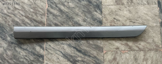 PASSAT B8 SOL ARKA KAPI ÇITASI ORJİNAL