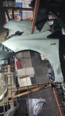 Opel Corsa sol ön çamurluk