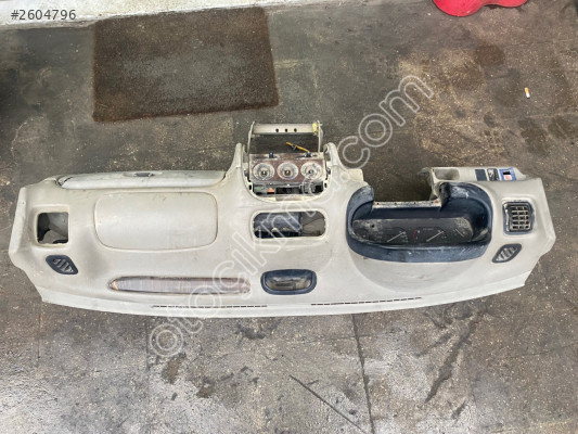Rover 216 göğüslük