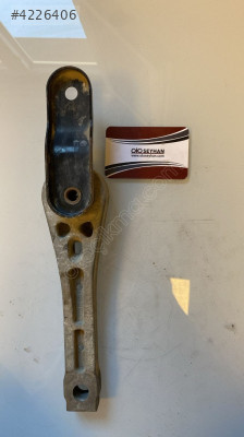 1K0199855AE vw caddy 2008 şanzıman alt kulağı