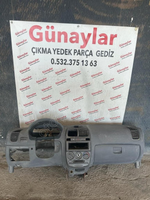 HYUNDAİ ACCENT ÖN GÖĞÜS