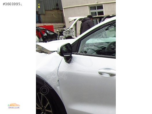 FORD PUMA SOL AYNA MERTLER OTO YEDEK PARÇADA