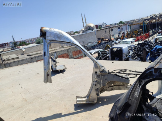 FORD CONNECT SAG ÖN ÇEYTEK ŞASE ORJİNAL ÇIKMA