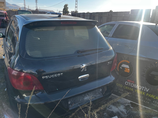 Peugeot 307 Bagaj Kapağı Hatasız Orjinal Çıkma