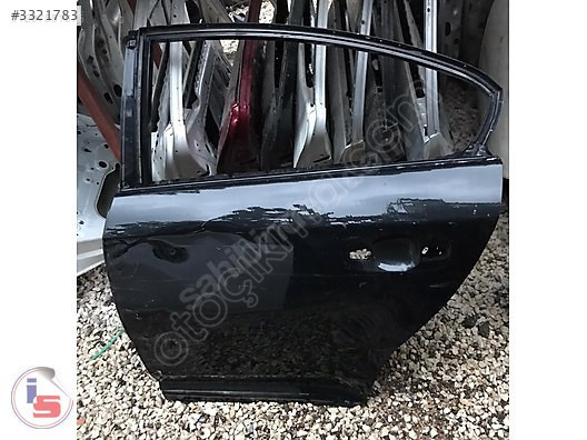 2010 - 2015 Toyota Avensis Sol Arka Kapı Çıkma Parça