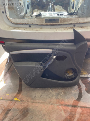 2015 DACİA DUSTER KAPI DÖŞEMELER