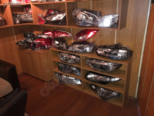 TRANSPORTER T6 SAĞ FAR ORJİNAL ÇIKMA