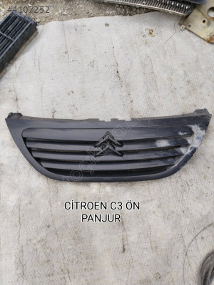 CİTRÖEN C3 ORJİNAL ÖN PANJUR AZ HASARLI 2002-2005