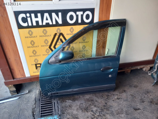 Renault megane 1 sol ön kapı