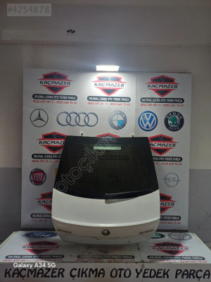 SKODA OCTAVIA BEYAZ BAGAJ KAPAĞI HATASIZ BOYASIZ ORJİNAL