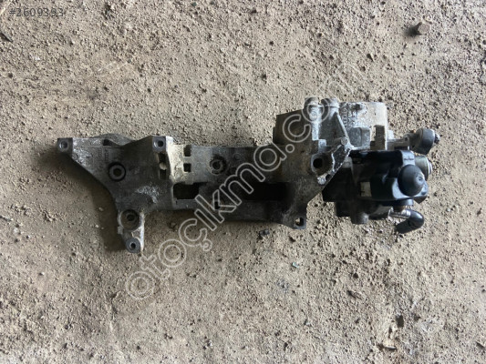 SKODA OCTAVİA ORJİNAL ALTARNATÖR BRAKETİ