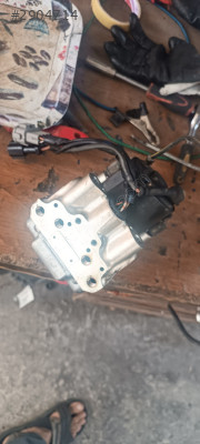 Nissan ABS beyni