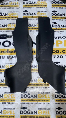 Opel Astra J Konsol Yan Kaplama Bakaliti Sağ-Sol