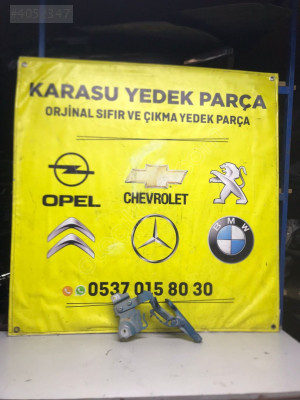 Peugeot 408 Sağ Kaput Menteşesi 9830840580