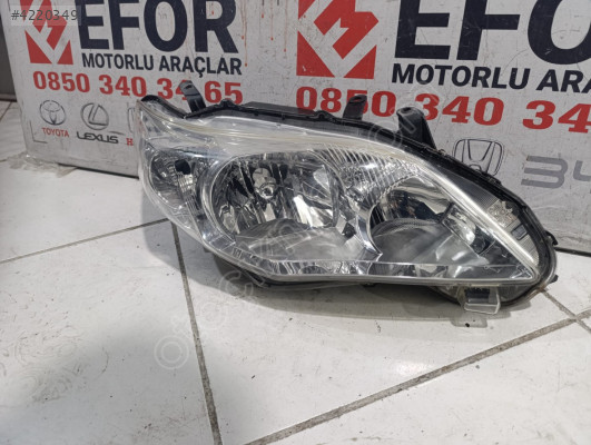 TOYOTA COROLLA SAĞ FAR ÇIKMA ORİJİNAL PARÇA