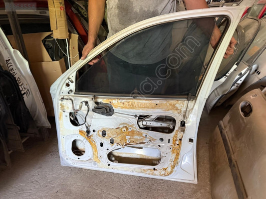 OPEL CORSA B SAĞ ÖN KAPI CAM KRİKOSU 96-01 MODEL ORJİNAL