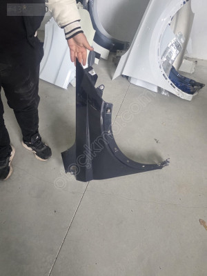 HYUNDAİ BAYON FÜME RENK SAĞ ÖN ÇAMURLUK ORJINAL BOYASIZ