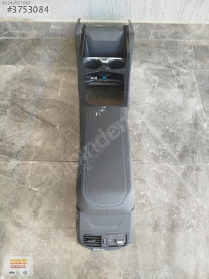 BMW F44 ORTA KONSOL KOL DAYAMA ORJINAL HATASIZ ÇIKMA